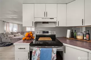 19054 SE 164th St, Renton, WA 98058 - Photo 11