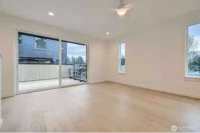 1327 N 185th #C, Shoreline, WA 98133 - Photo 5