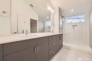 1327 N 185th, Shoreline, WA 98133 - Photo 13