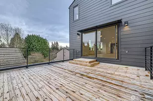 1327 N 185th, Shoreline, WA 98133 - Photo 25