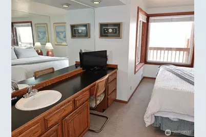 1399 Ocean Shores Boulevard SW #2S-F, Ocean Shores, WA 98569 - Photo 27