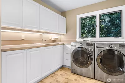 3327 Evergreen Point Road, Medina, WA 98039 - Photo 29