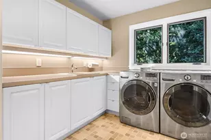 3327 Evergreen Point Rd, Medina, WA 98039 - Photo 29