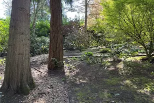 3327 Evergreen Point Rd, Medina, WA 98039 - Photo 37