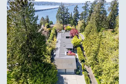 3327 Evergreen Point Road, Medina, WA 98039 - Photo 3