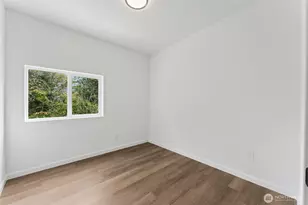 1720 N Wycoff Ave, Bremerton, WA 98312 - Photo 33