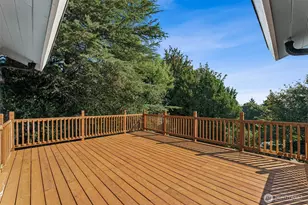 1720 N Wycoff Ave, Bremerton, WA 98312 - Photo 11