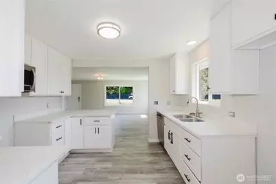 3335 Trenton Avenue NE, Bremerton, WA 98310 - Photo 7