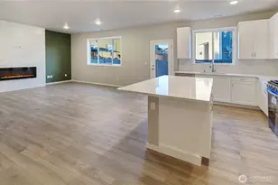 18218 37 Ave E, Tacoma, WA 98446 - Photo 5