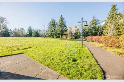 23916 NE 115th Lane #204, Redmond, WA 98053 - Photo 35