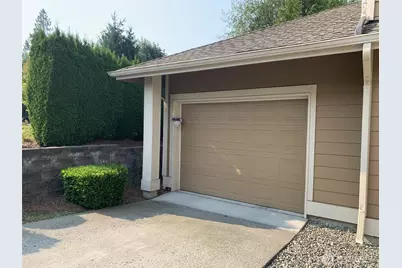 23916 NE 115th Lane #204, Redmond, WA 98053 - Photo 3