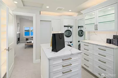 7254 N Mercer Way, Mercer Island, WA 98040 - Photo 23