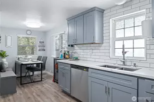 1337 Coal Creek Rd, Longview, WA 98632 - Photo 9