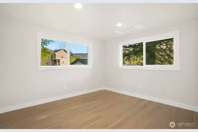 7611 Harding Place SE, Snoqualmie, WA 98065 - Photo 17