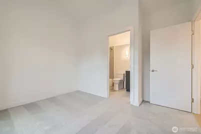 1327 N 185th #C, Shoreline, WA 98133 - Photo 17