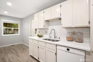 4084 220th Pl SE, Issaquah, WA 98029 - Photo 9