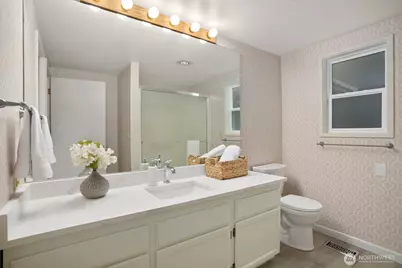 4084 220th Place SE #1038, Issaquah, WA 98029 - Photo 15