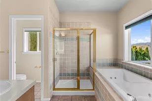 946 Briarwood Dr, East Wenatchee, WA 98802 - Photo 11