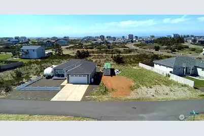 1419 Diamond Head Avenue SW, Ocean Shores, WA 98569 - Photo 3