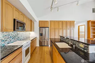 4380 Salmon Run Rd, Anacortes, WA 98221 - Photo 17