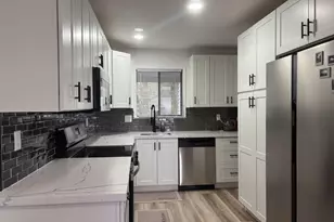 11703 NE 80th St, Kirkland, WA 98033 - Photo 5