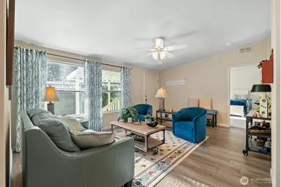 11325 126th Street E #229, Puyallup, WA 98374 - Photo 7