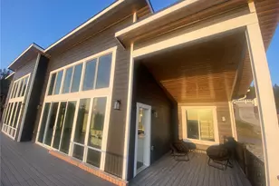 20555 Benson Rdg Ln, Mount Vernon, WA 98274 - Photo 11