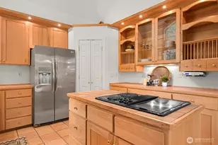 66 Grand View Ln, Bellingham, WA 98229 - Photo 13