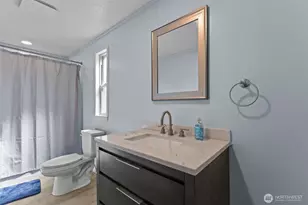 11519 21st Ave E, Tacoma, WA 98445 - Photo 17