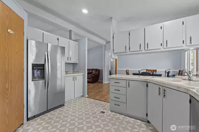 11519 21st Avenue E #84, Tacoma, WA 98445 - Photo 11