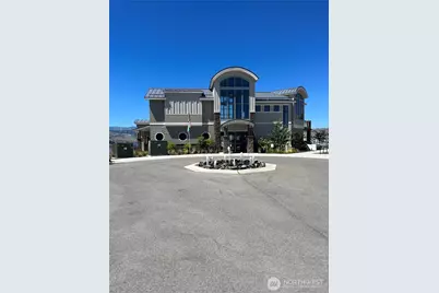 1350 W Woodin Avenue #F8, Chelan, WA 98816 - Photo 1