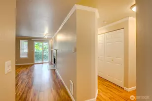11107 NE 125th Ln, Kirkland, WA 98034 - Photo 9
