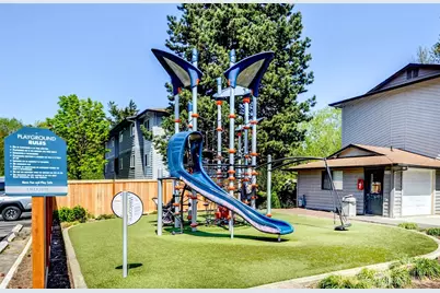 11107 NE 125th Lane #F222, Kirkland, WA 98034 - Photo 15