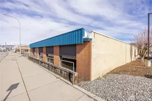 325 N Chelan Ave, Wenatchee, WA 98801 - Photo 7