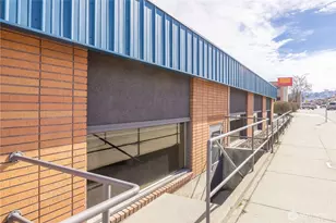 325 N Chelan Ave, Wenatchee, WA 98801 - Photo 9