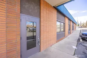 325 N Chelan Ave, Wenatchee, WA 98801 - Photo 9