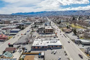 325 N Chelan Ave, Wenatchee, WA 98801 - Photo 3