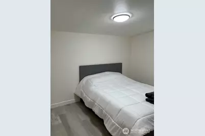 14808 SE Allen Road, Bellevue, WA 98006 - Photo 29