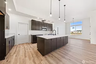 1209 E Mt Hood St, Othello, WA 99344 - Photo 5