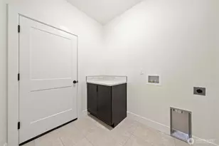 1209 E Mt Hood St, Othello, WA 99344 - Photo 3