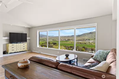 940 Sunrise Heights Road, Okanogan, WA 98840 - Photo 9