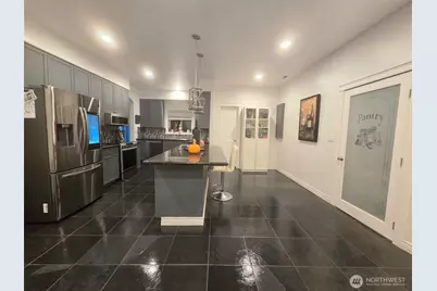 13711 Vickery Avenue E, Tacoma, WA 98446 - Photo 15