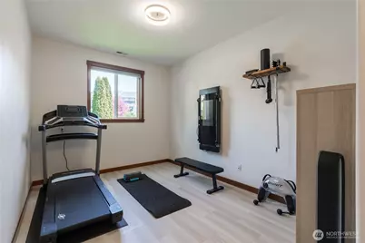 8715 185th Street Ct E, Puyallup, WA 98375 - Photo 25