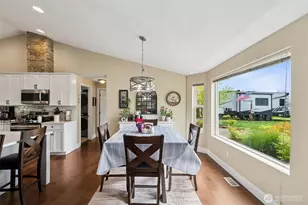 109 View Point Dr, Salkum, WA 98582 - Photo 11