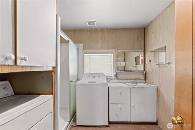 415 Walker St, Wenatchee, WA 98801 - Photo 9