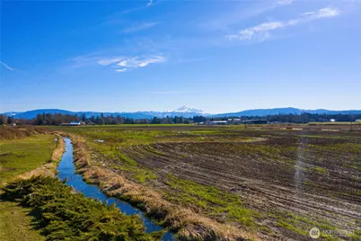 490 W Laurel Road, Bellingham, WA 98226 - Photo 9