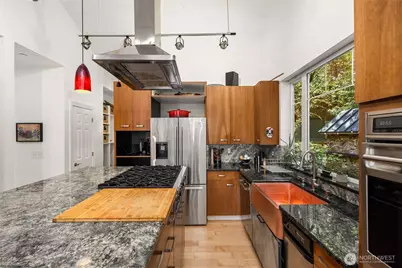 8003 NE Hidden Cove Road, Bainbridge Island, WA 98110 - Photo 17