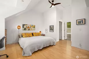 8003 NE Hidden Cove Rd, Bainbridge Island, WA 98110 - Photo 19