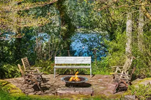 8003 NE Hidden Cove Rd, Bainbridge Island, WA 98110 - Photo 37