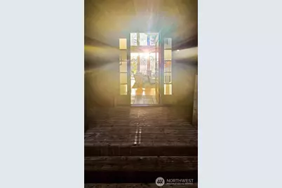 8003 NE Hidden Cove Road, Bainbridge Island, WA 98110 - Photo 5